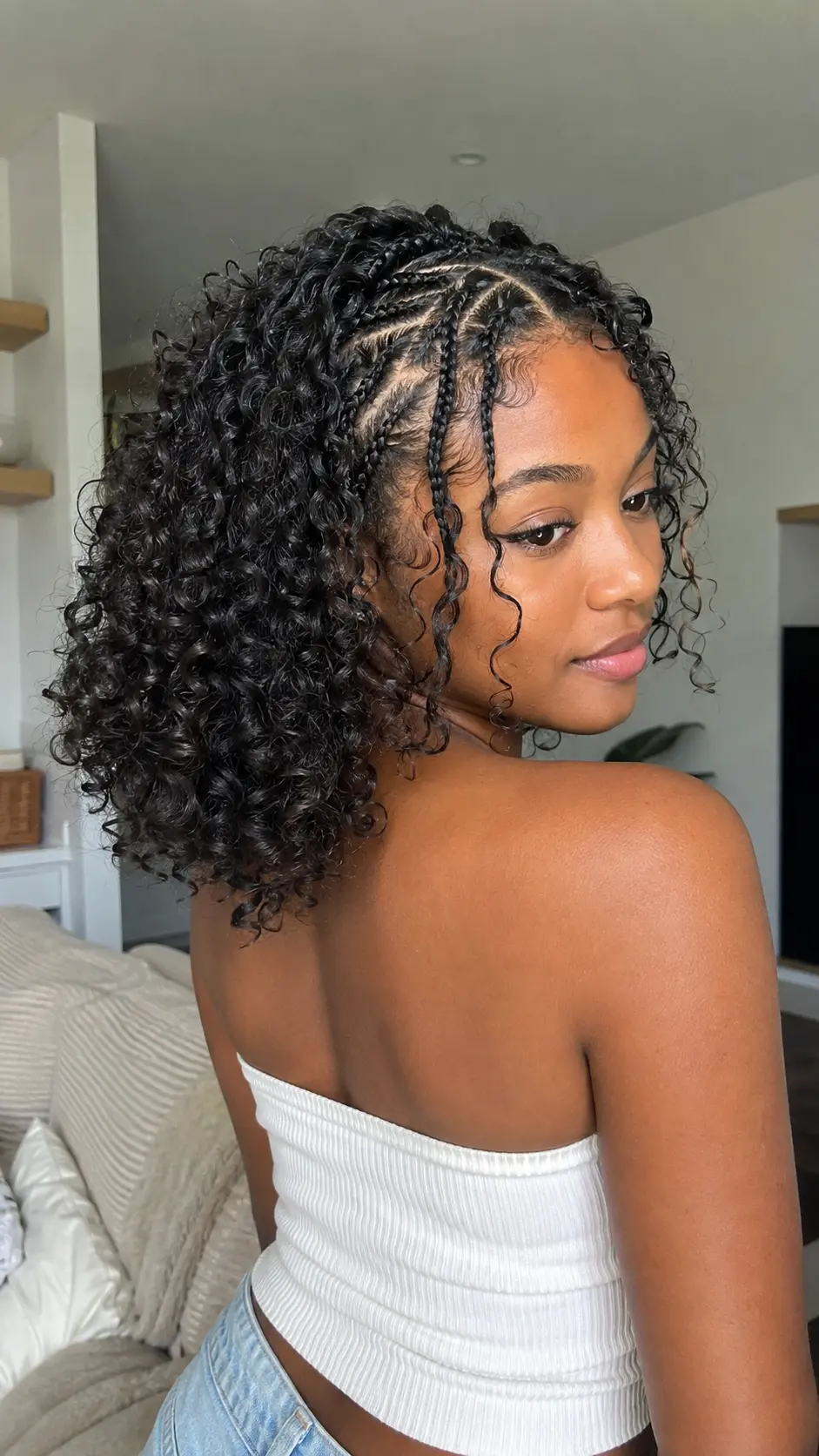 Boho curly Jada Wayda bob hairstyle