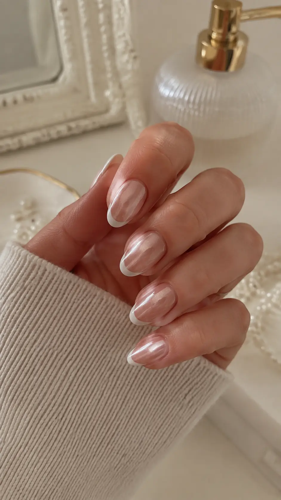 Pearl Glaze French Tips