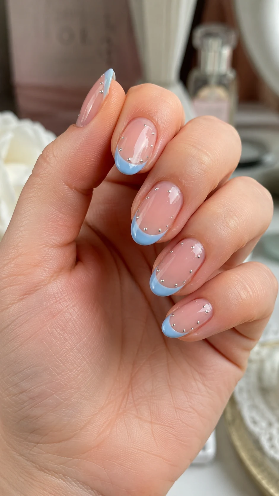 Pastel pink and blue swirl simple Y2K nails